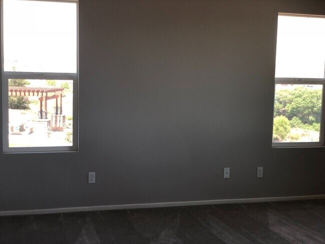 Building Photo - Like New Audie Murphy Ranch Home with Solar