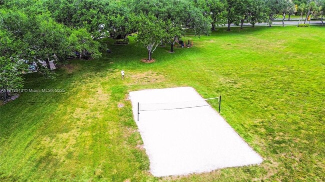 Building Photo - 1613 16th Way