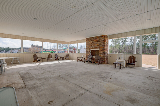 Building Photo - 1764 Fox Trace Cir