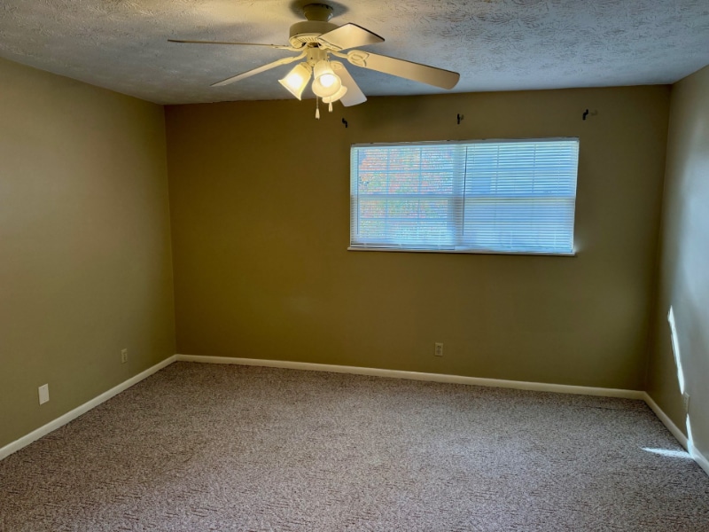 Building Photo - 2205 Adams Ave