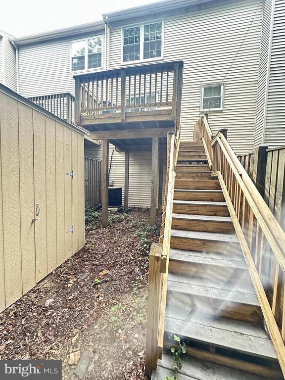 Building Photo - 7122 Cipriano Springs Dr