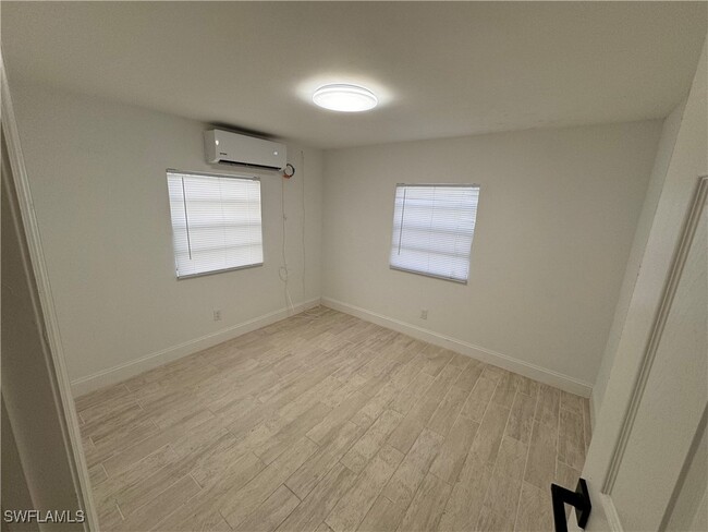 Primary Photo - 15344 Wall Dr