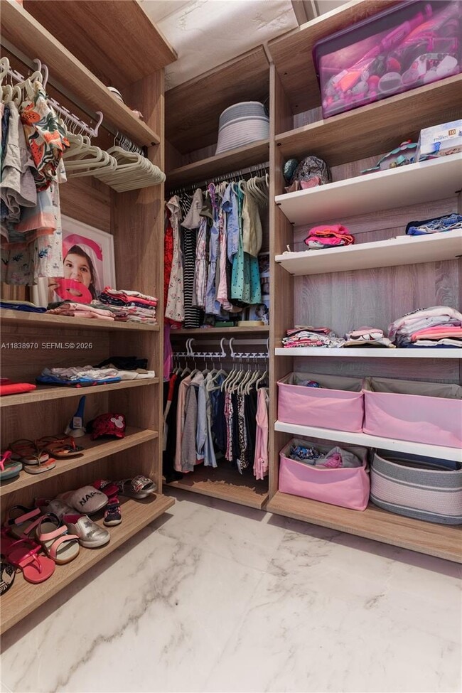 Building Photo - 17141 Collins Ave