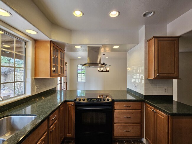 Building Photo - 3049 Palomino Park Loop
