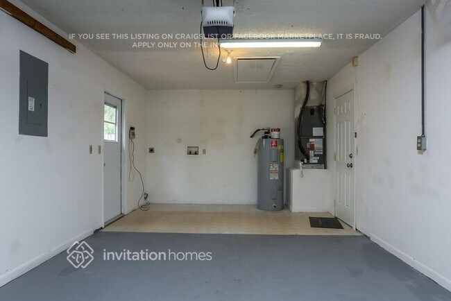 Building Photo - 7738 E Blairwood Cir