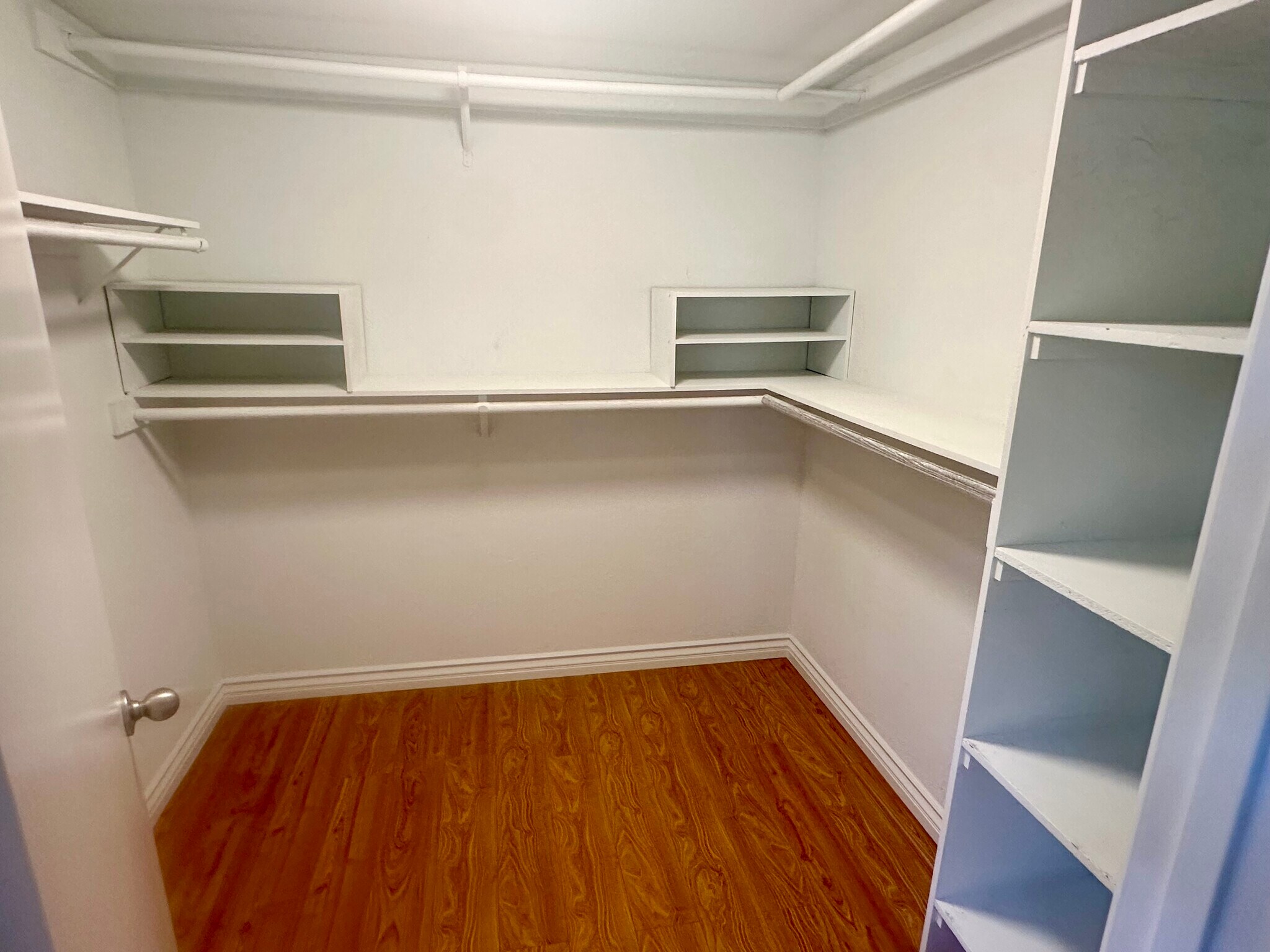 Walk-in closet - 26701 Quail Crk