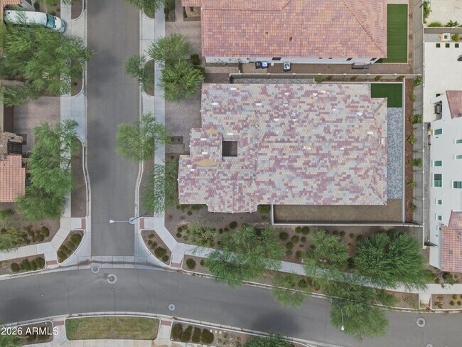 Building Photo - 2024 W Andalusian Trail