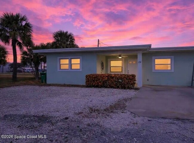 Building Photo - 134 E Alachua Ln