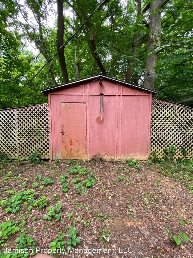 Building Photo - 2 br, 2 bath House - 1720 E John Street