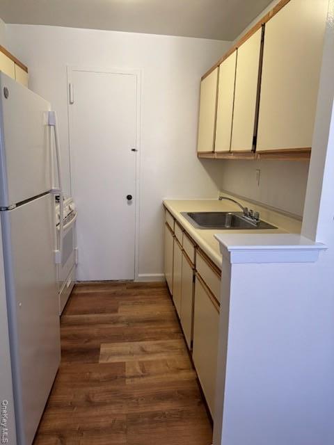 Building Photo - 11 Lake St