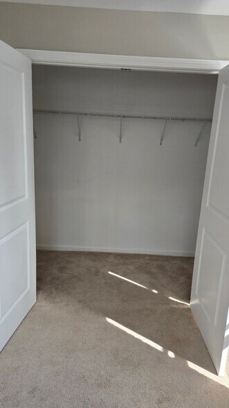 Walk In Closet 209 - 81 Birch St