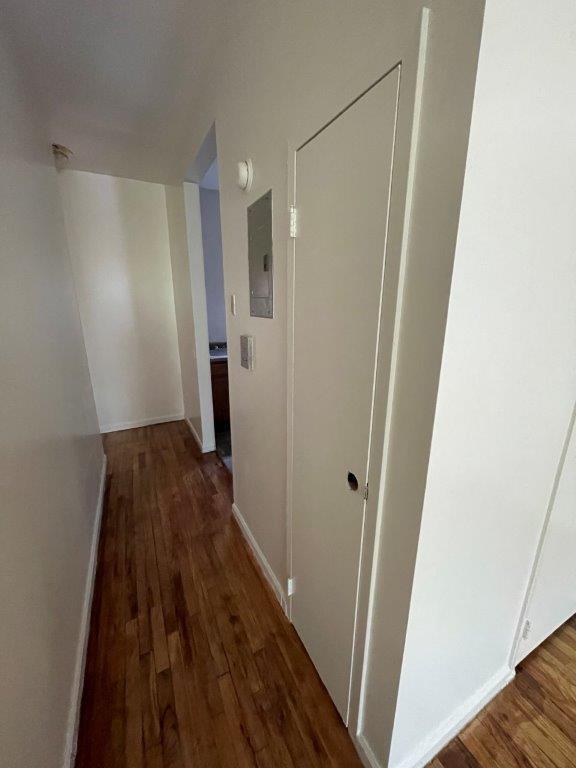 Building Photo - 248 Madison St