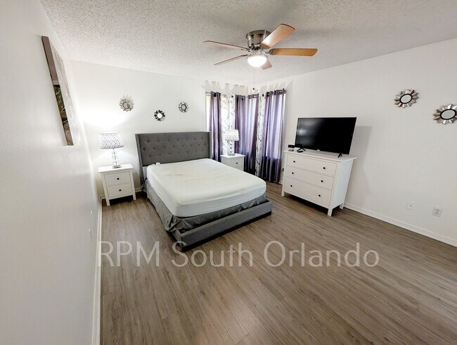 Building Photo - 3 Bed, 2 Bath Fully Furnished Condo Kissimmee