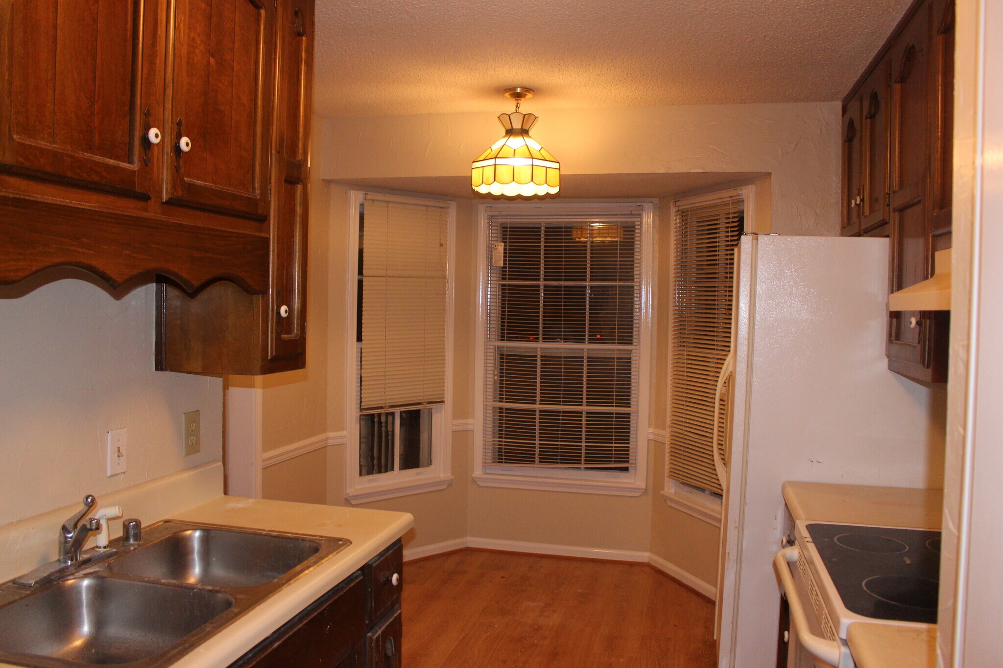 Building Photo - 359 Jamestown Manor Dr
