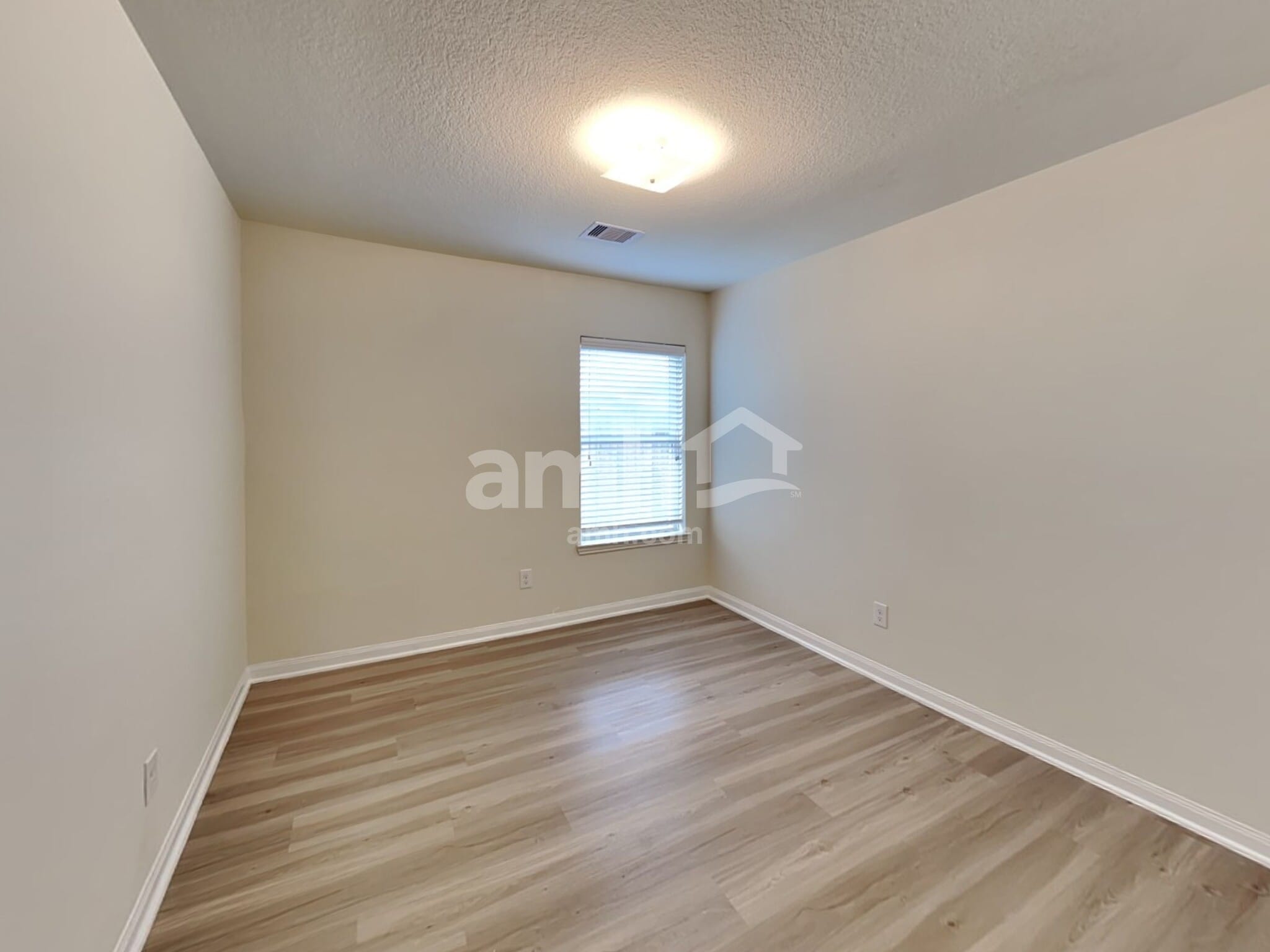 Building Photo - 22422 Bauer Canyon Dr