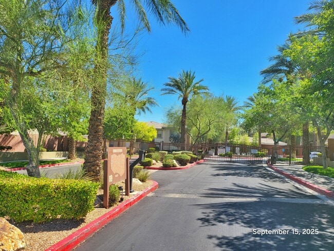 Building Photo - 1004 Duckhorn Ct