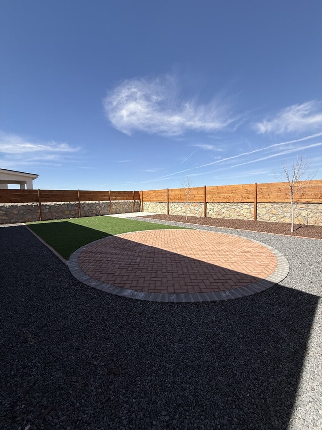 Building Photo - 13389 Carterton Ave