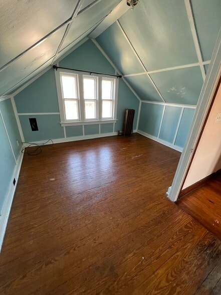 Building Photo - 125 W High St