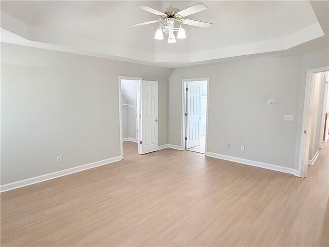 Building Photo - 6730 Wolford Ct