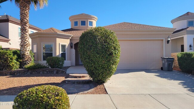 Building Photo - 11512 Porfirio Payan Dr