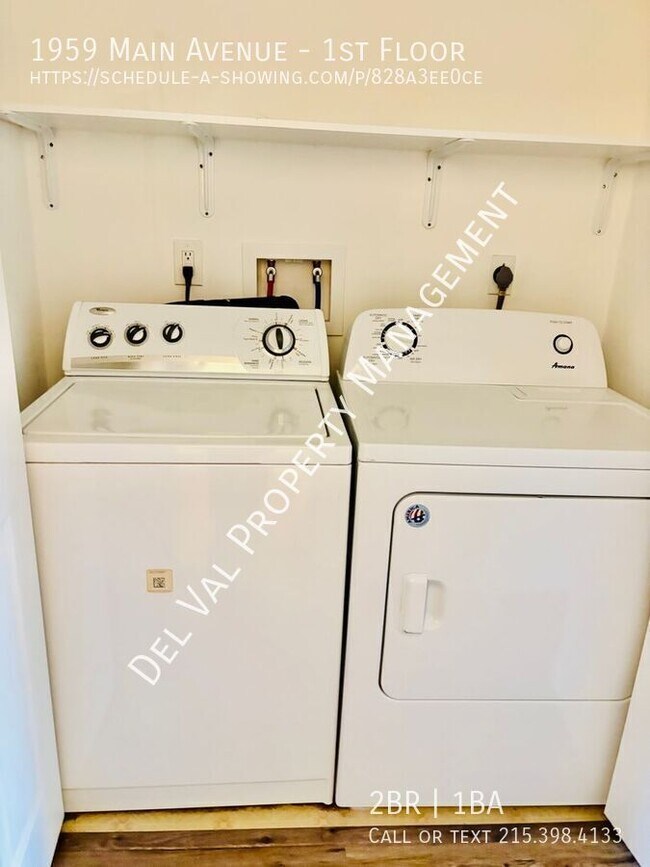 Building Photo - 1959 Main Ave