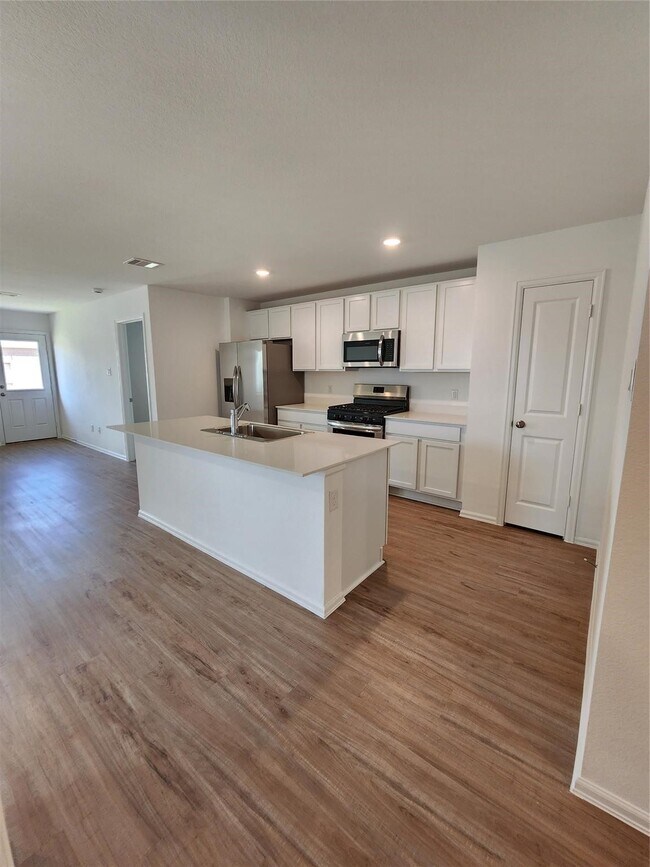 Building Photo - 1511 Twilight Grn Dr