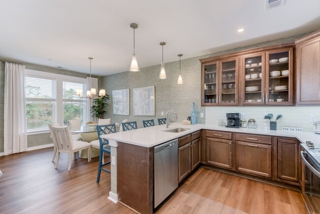 Building Photo - Outer Banks 3 Bedroom Year Round Rental