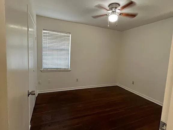 Building Photo - 8936 Angleton Pl