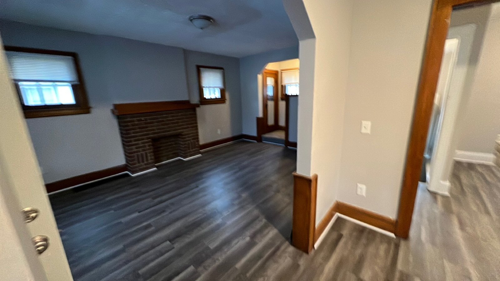 Building Photo - 592 Sanford Ave