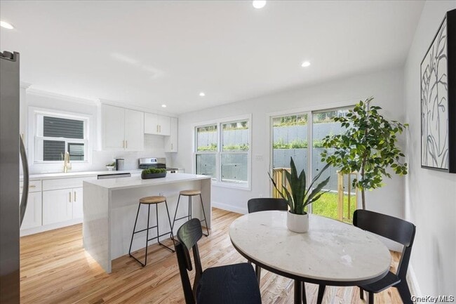 Building Photo - 97 Thurton Pl