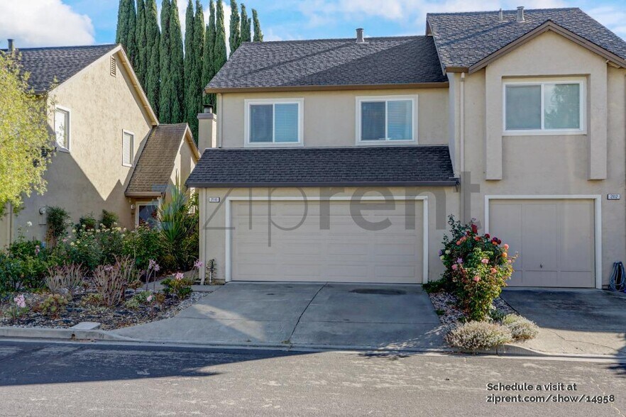 Building Photo - 2110 Alexander Way