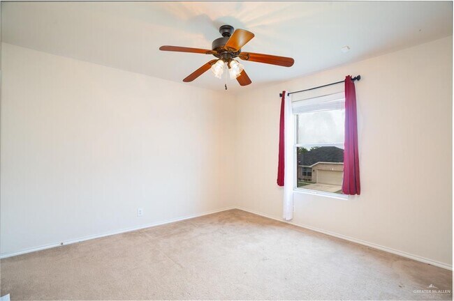 Building Photo - 1322 Candy Ln