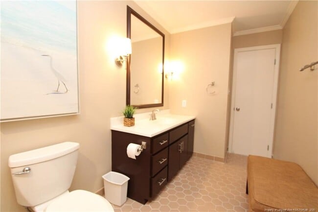 Building Photo - 3908 Littlefield Ct