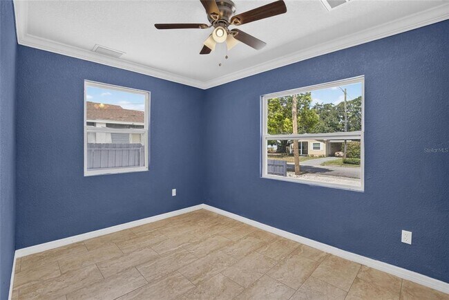 Building Photo - 1754 27th St S