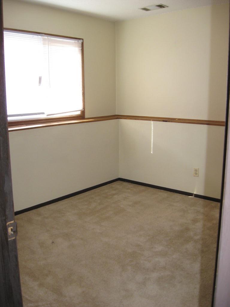 Building Photo - 7291 Bagpipe Blvd