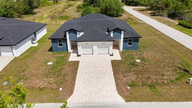 Building Photo - 10026 Cocoa Beach St