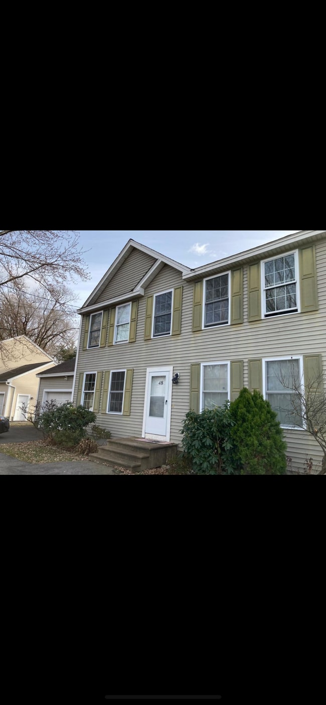 Primary Photo - 48 Greenleaf St