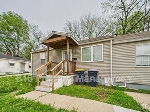 Building Photo - 3425 Jackson Ave