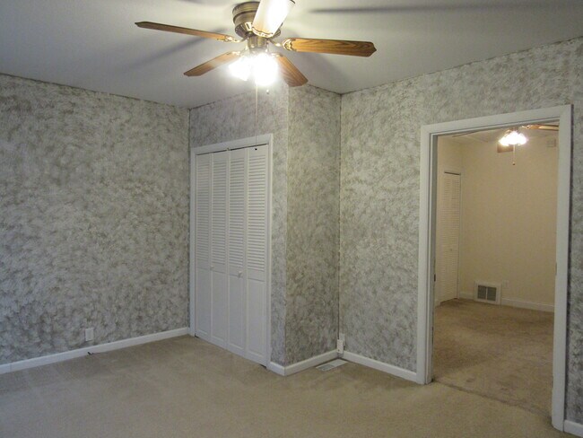 Building Photo - 3834 N Sturdevant St