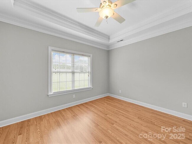 Building Photo - Gorgeous 3 Bed/2 Bath Home for Rent