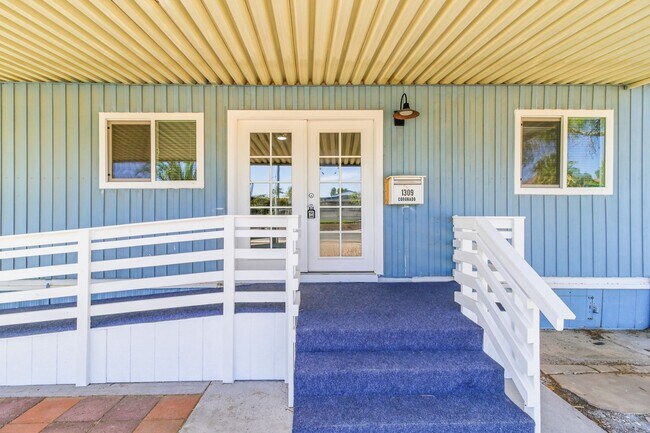 Building Photo - Spacious 2 Bed, 2 Bath Retreat in Charming Boulder City!
