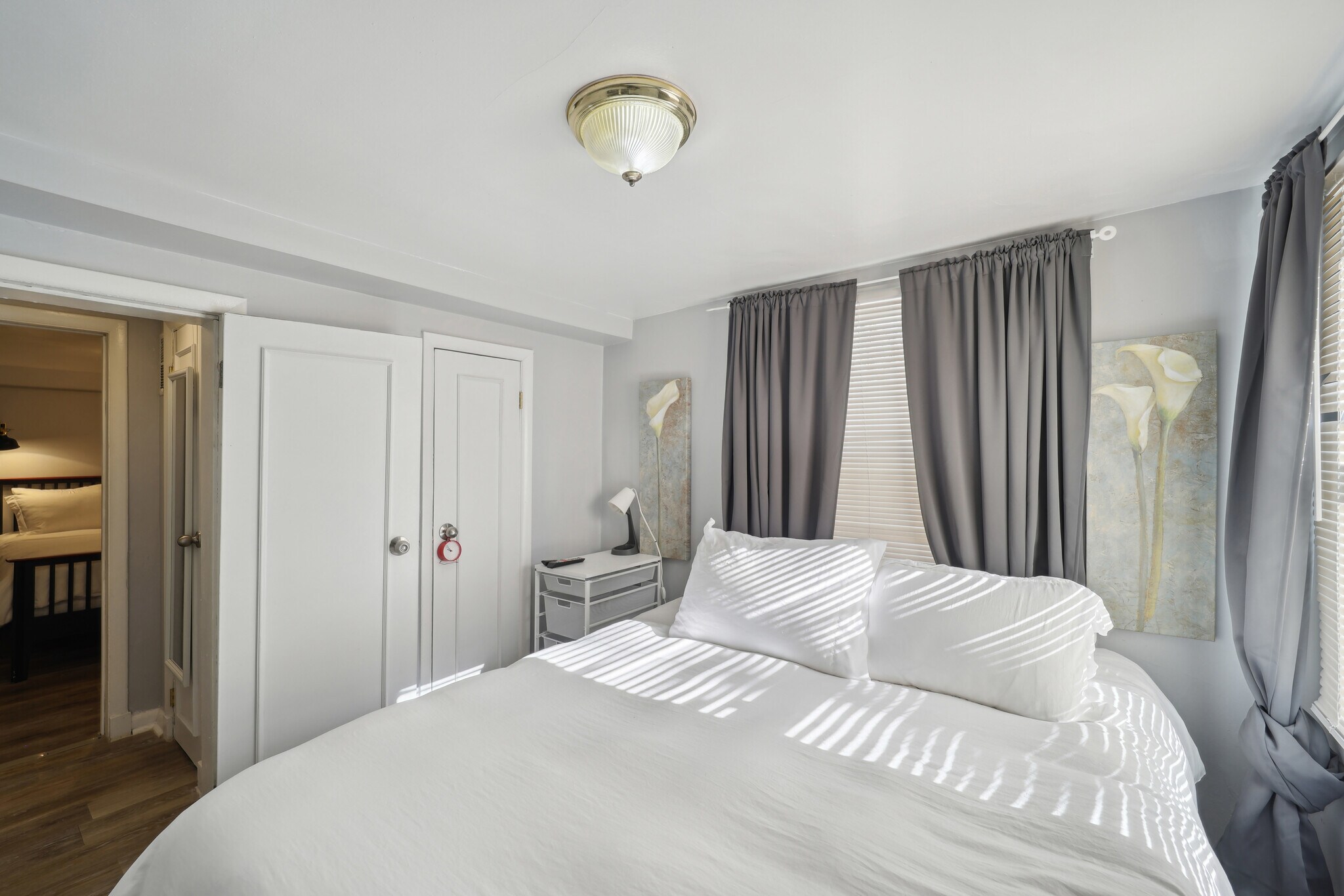 Building Photo - 2117 S Nelson St