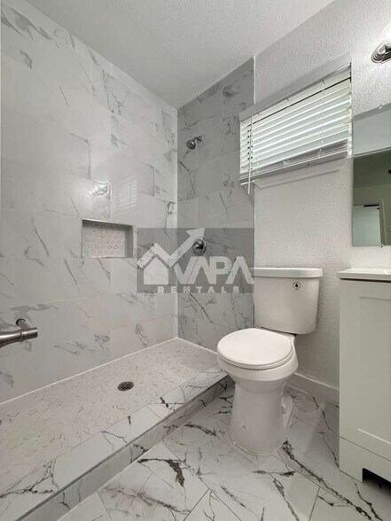 Building Photo - 118 Gaskin Dr