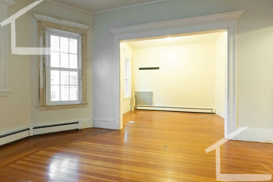 Building Photo - 22 Littell Rd