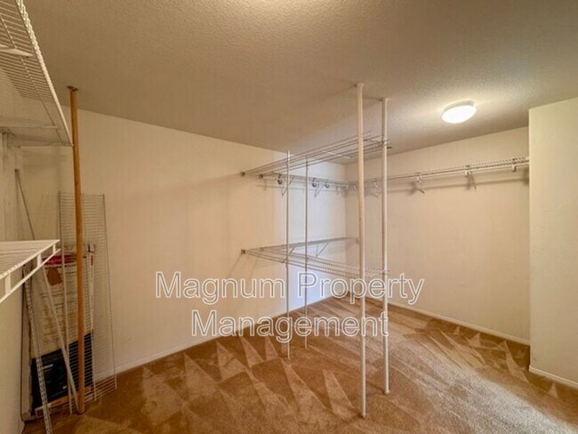 Building Photo - 29675 Ski Ranch St