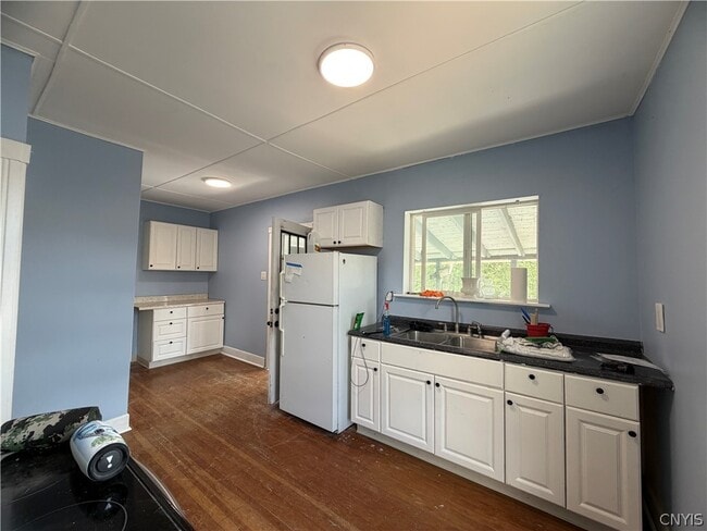 Building Photo - 551 E Gansevoort St