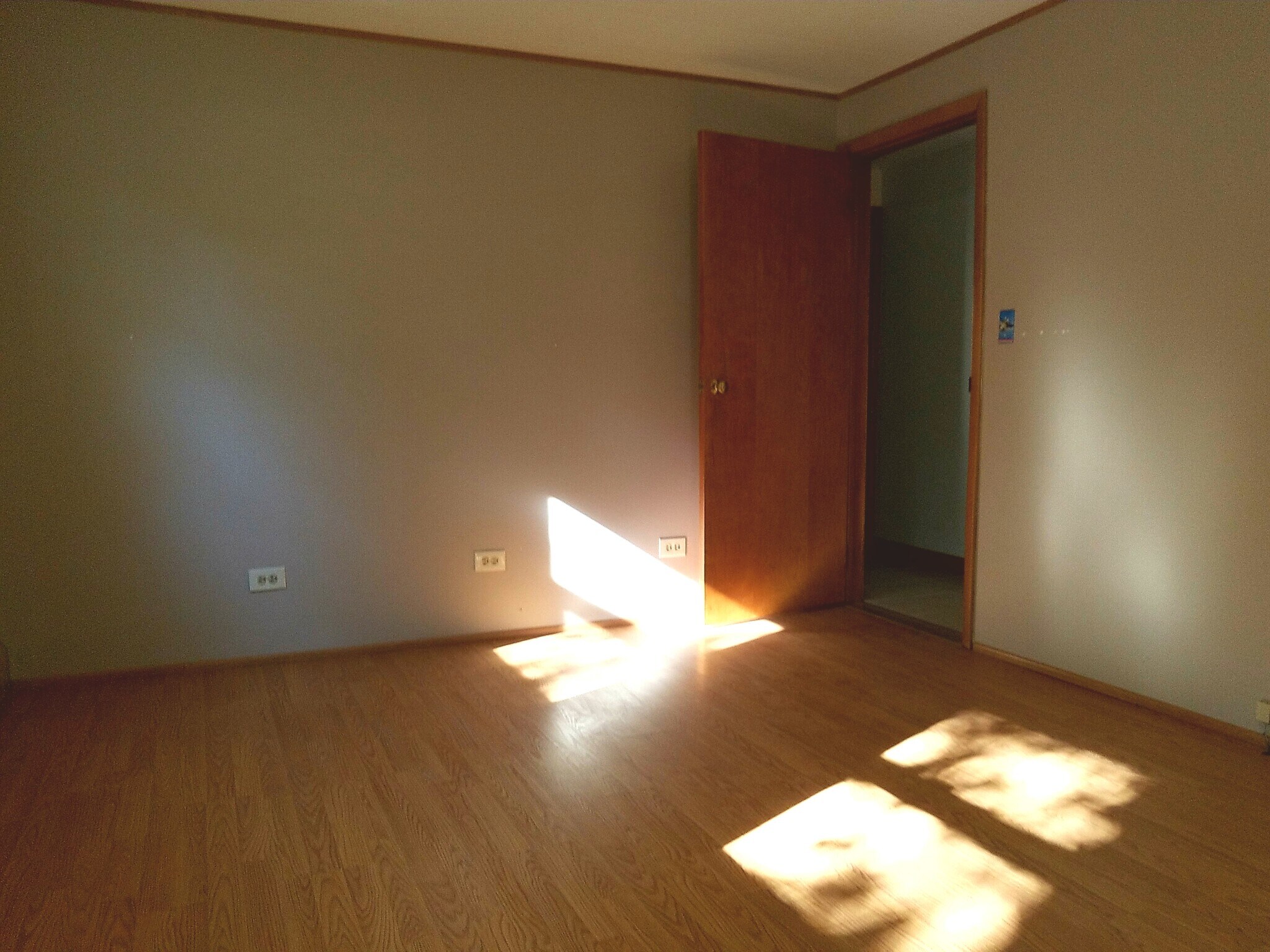 Building Photo - 158 McKeen St