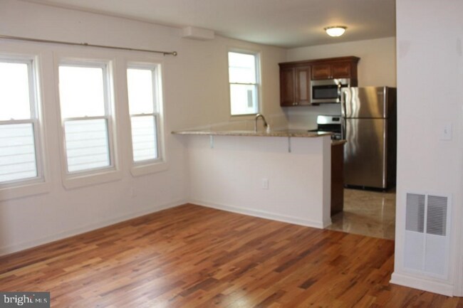 Building Photo - 58 N Broadway