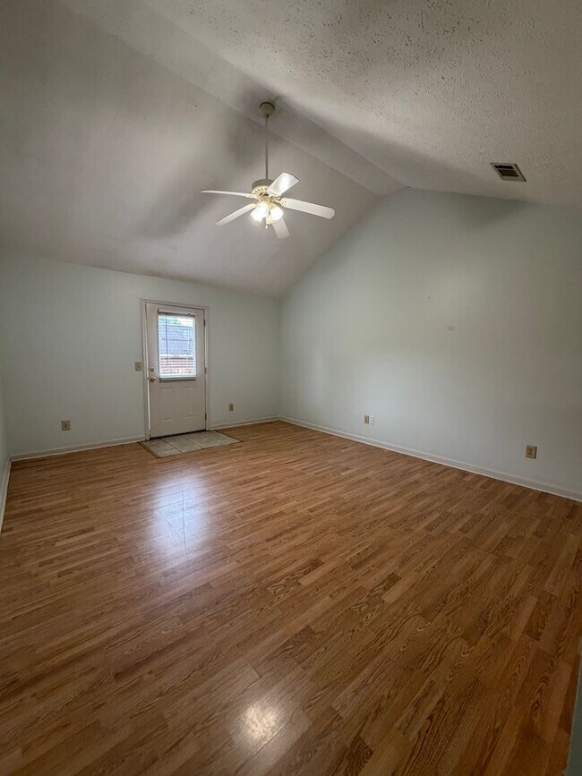 Building Photo - Harmon Estates Available Now!
