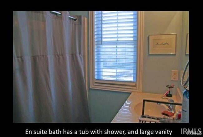 Building Photo - 2282 S Samuel Ln